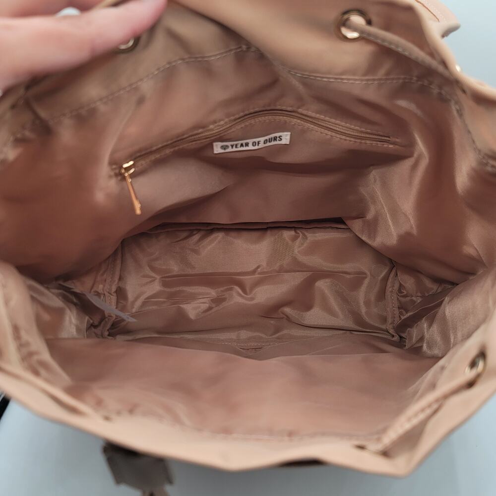 Year of Ours x FFF Taupe Nylon Backpack NWT - Convertible Tote Bag w/ Pockets - Picture 8 of 10